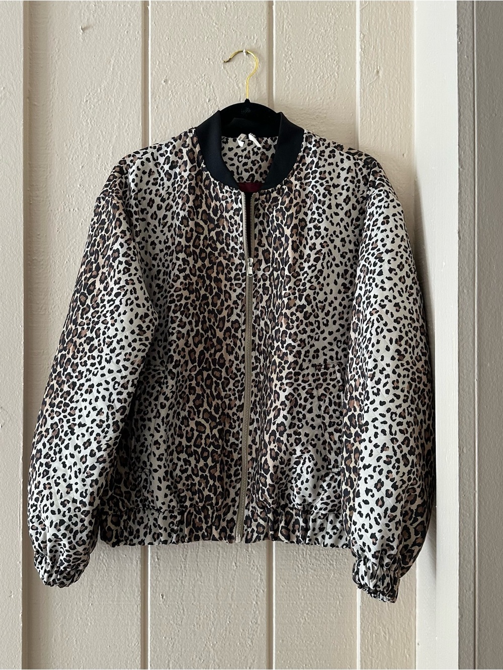NEW ANTHROPOLOGIE LEOPARD PRINT BOMBER JACKET. WOW M